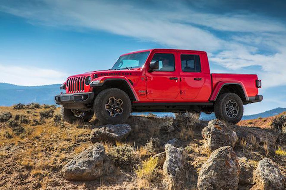 LA Auto Show Jeep Gladiator Pickup Enters Growing Ute Field And Will Likely Clean Up