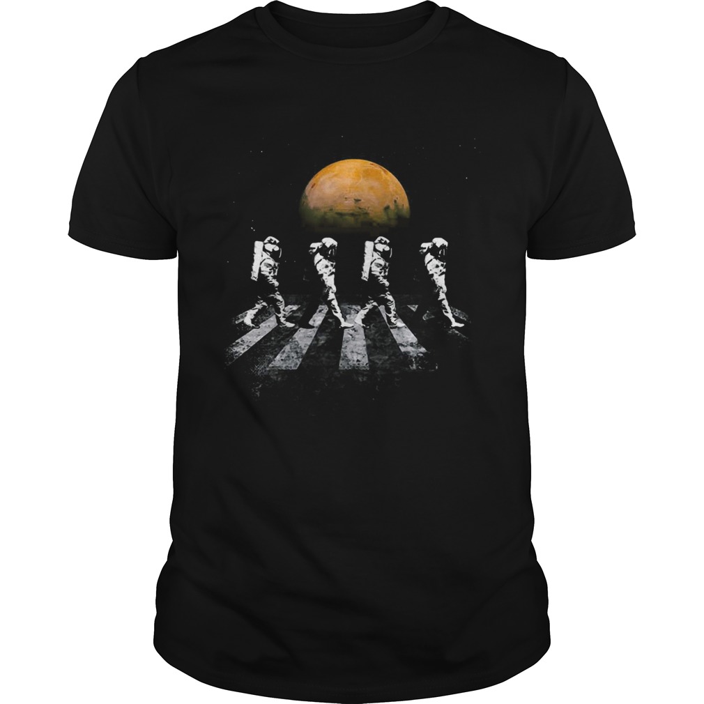 Astronauts in Walking in Space Occupy Mars Gift Shirt
