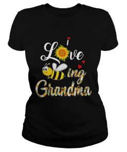 Love Beeing Grandma Sunflower T Classic Ladies