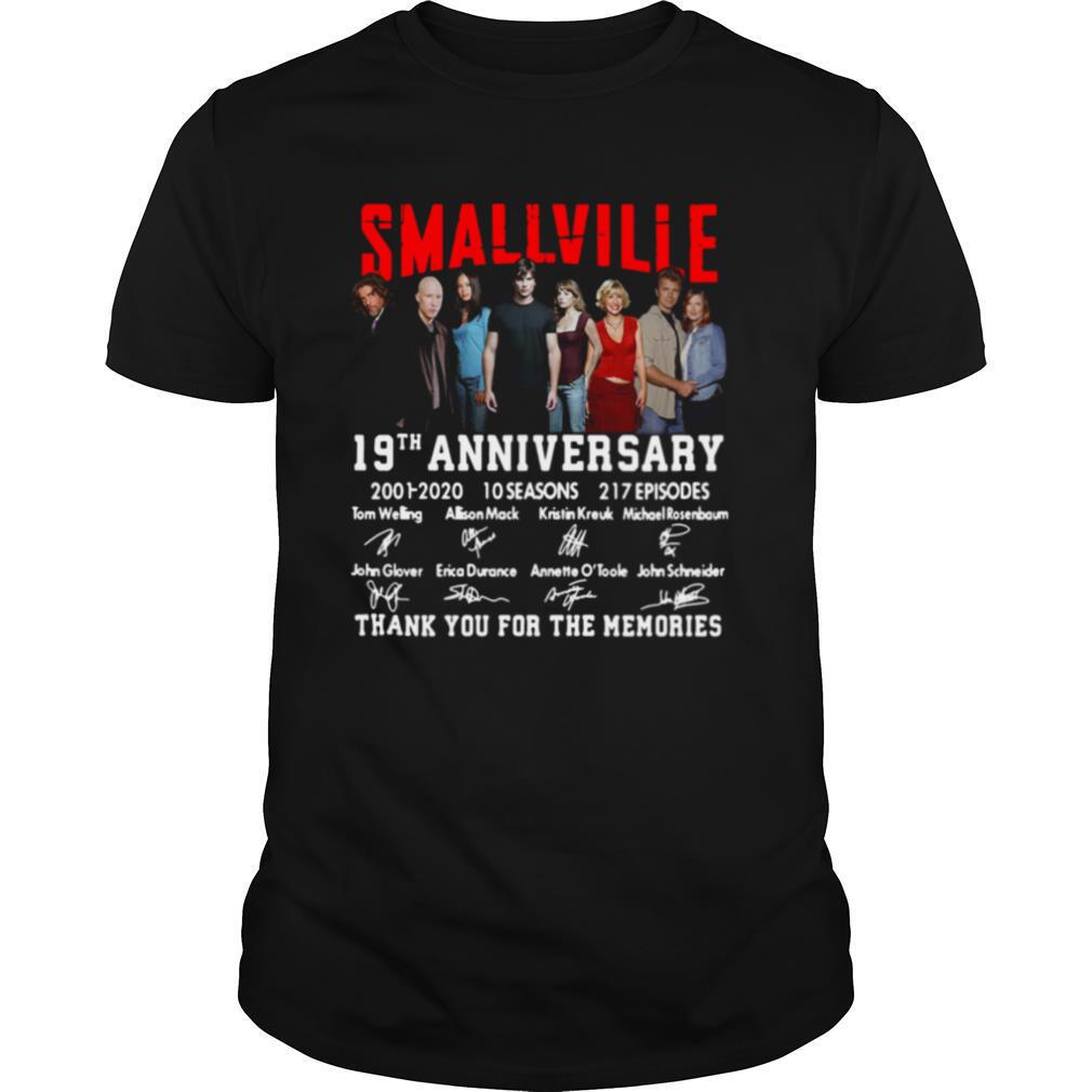 Smallville 19th Anniversary 2001 2020 10 Seasons 217 Episodes Signature shirt