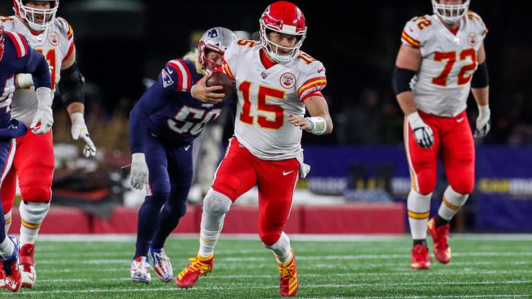 Patriots vs Chiefs picks odds Point spread total props trends for Monday's game on CBS CBS All Access